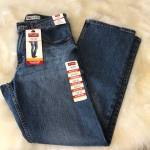 NWT Wrangler for men
